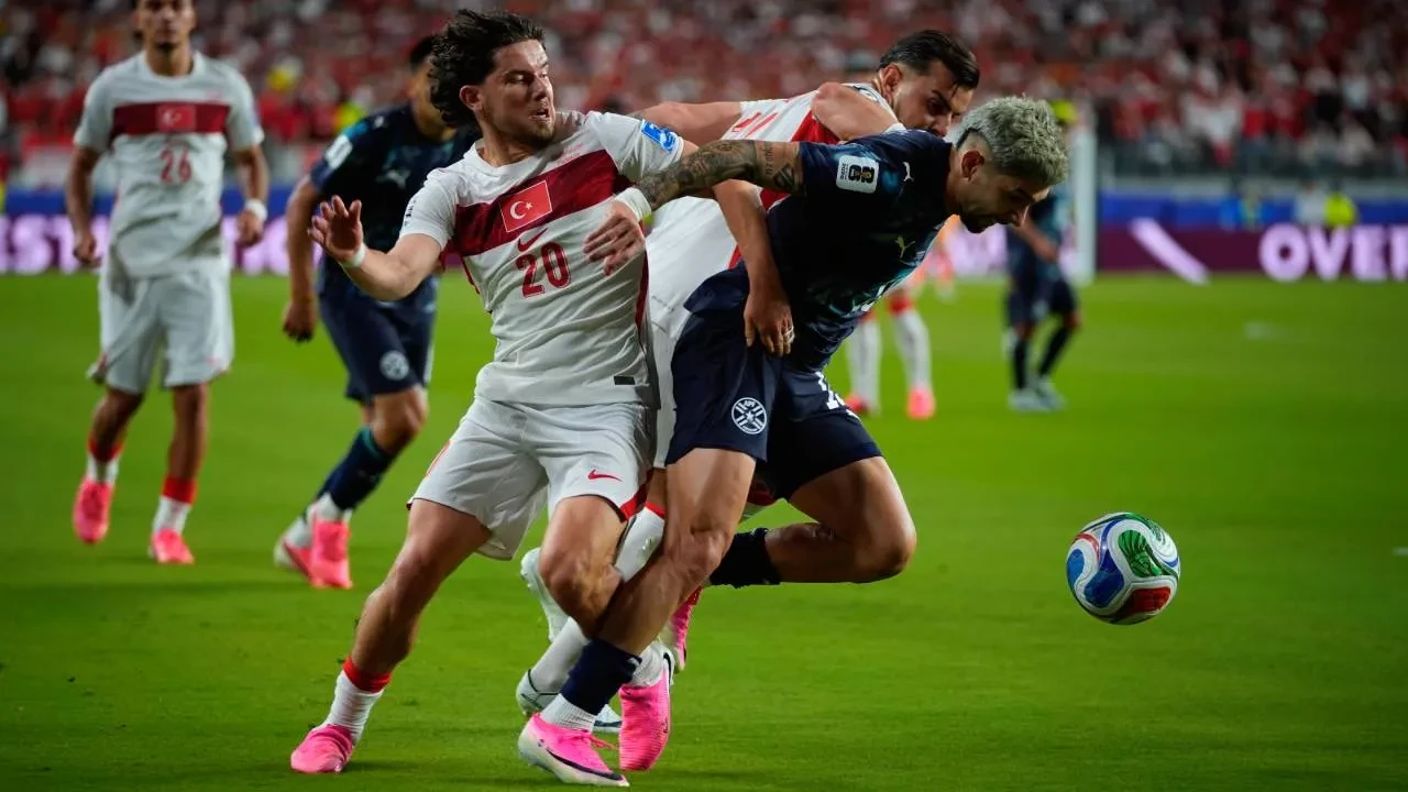 Dünya Kupası'na veda ettik! Türkiye, Paraguay'a 1-0 kaybetti