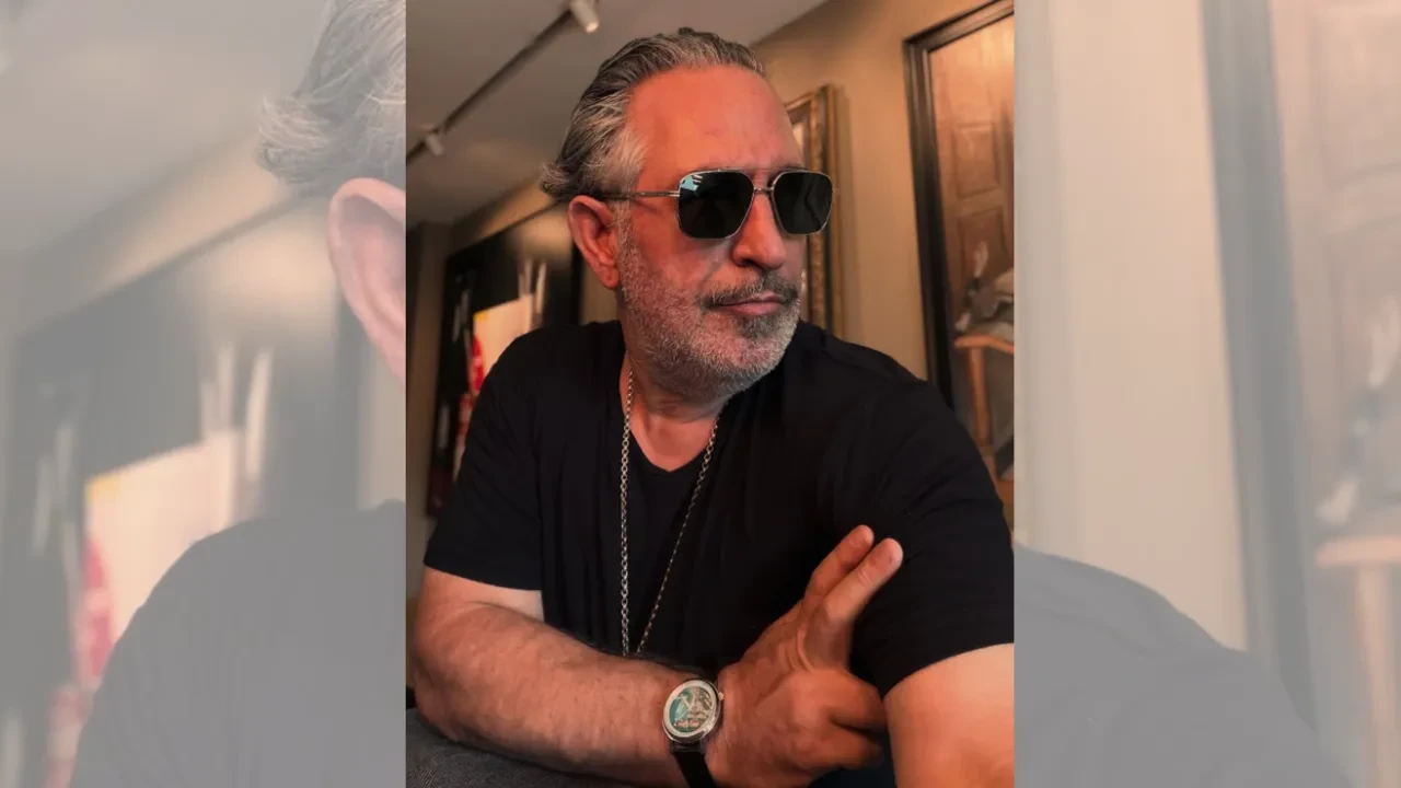 Cem Yılmaz’dan şaşırtan değişim! Saçlar ve bıyıklardaki fark ilgi gördü