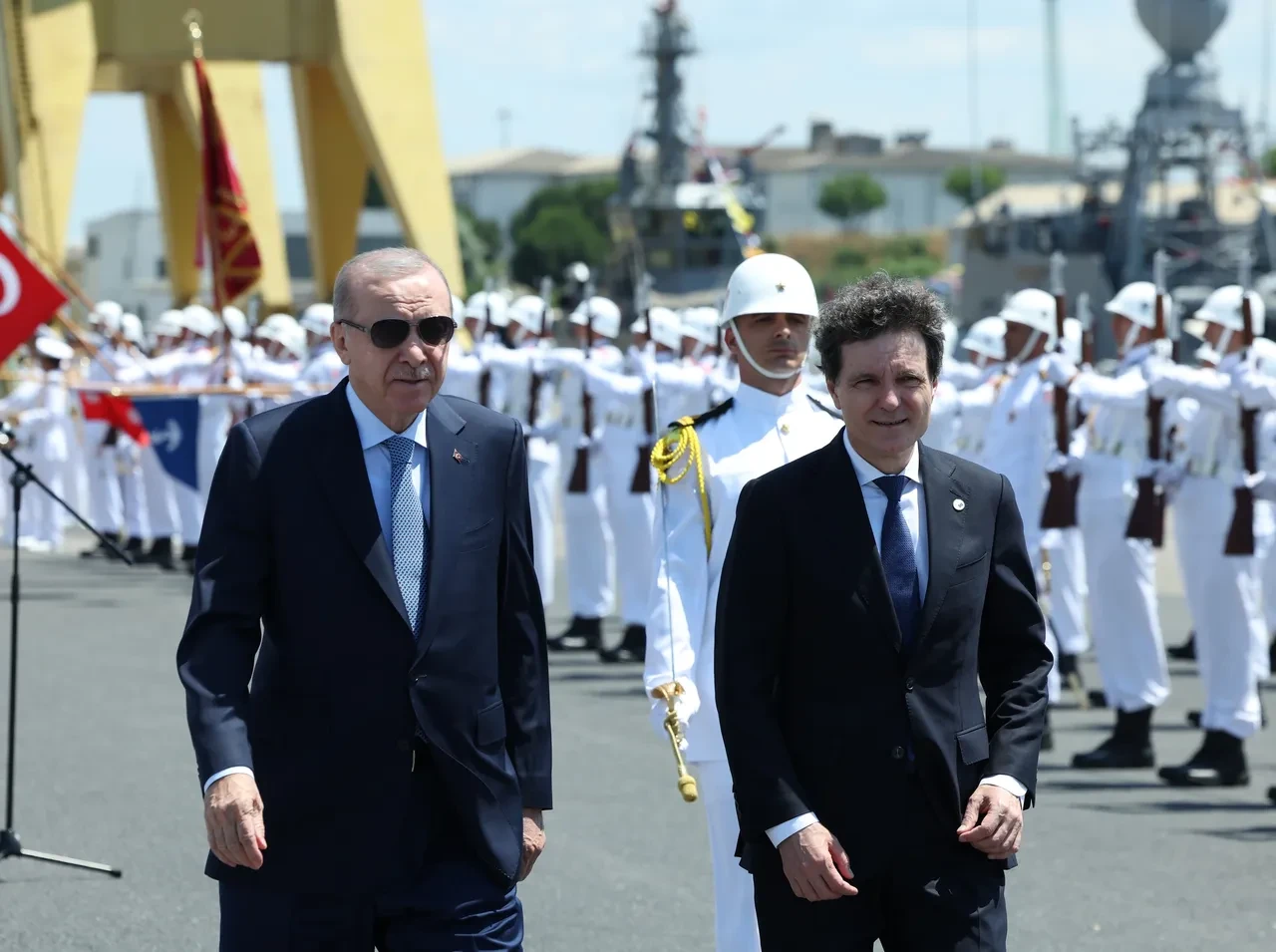 Cumhurbaşkanı Erdoğan duyurdu! Türkiye tarihinde bir ilk: 'Sahada güçlü olmayan kendini menüde bulur'