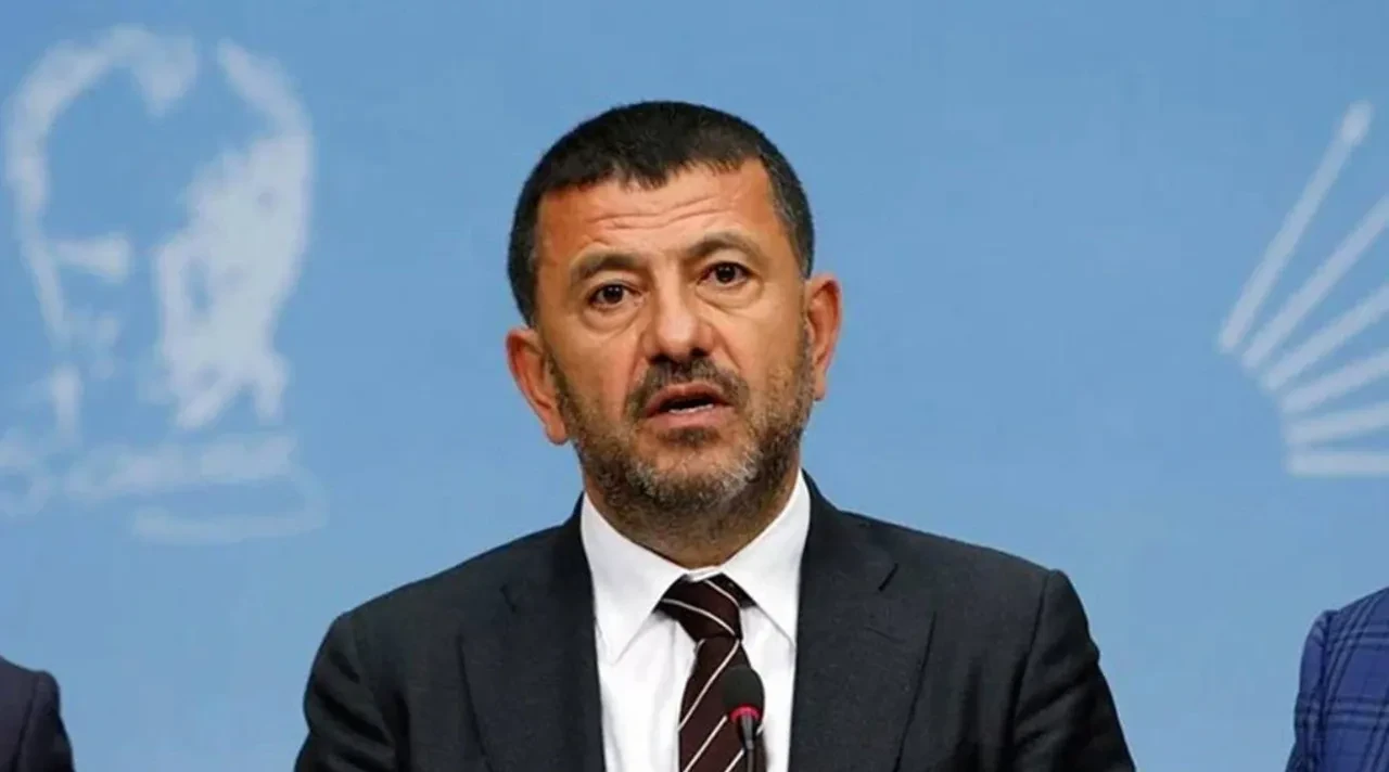 Seferihisar Belediye'sinde 'rüşvet havuzu' patladı! İtirafçı gazeteci yolsuzluk çarkını anlattı: Veli Ağbaba detayı dikkat çekti