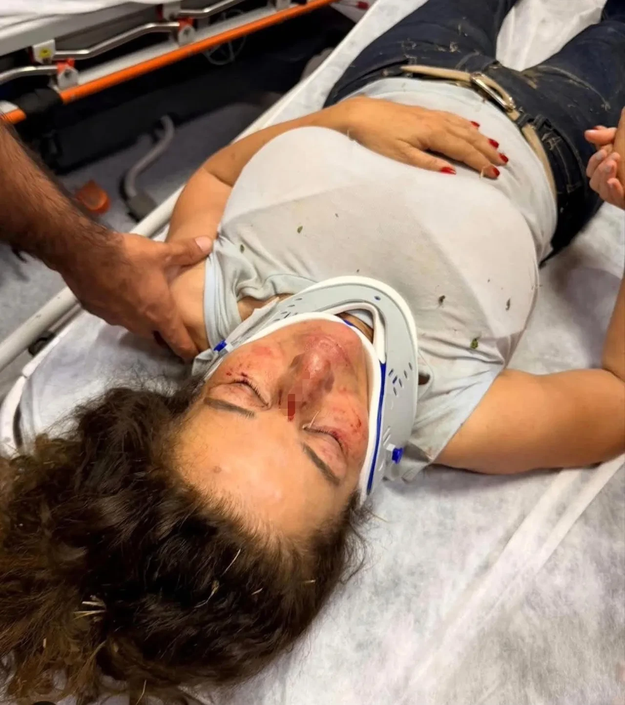 İzmir'de kan donduran vahşet: Yardım için gitti, kemerle boğulmaktan son anda kurtuldu!