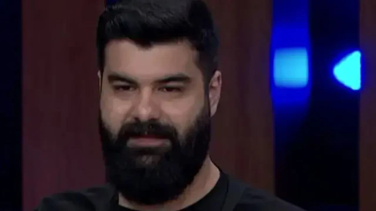 MasterChef 2026 konuğu Araz Aknam'ın eşi Ecem Alıcı kimdir, kaç yaşında? Meğer herkesin tanıdığı voleybolcuyla evliymiş! 