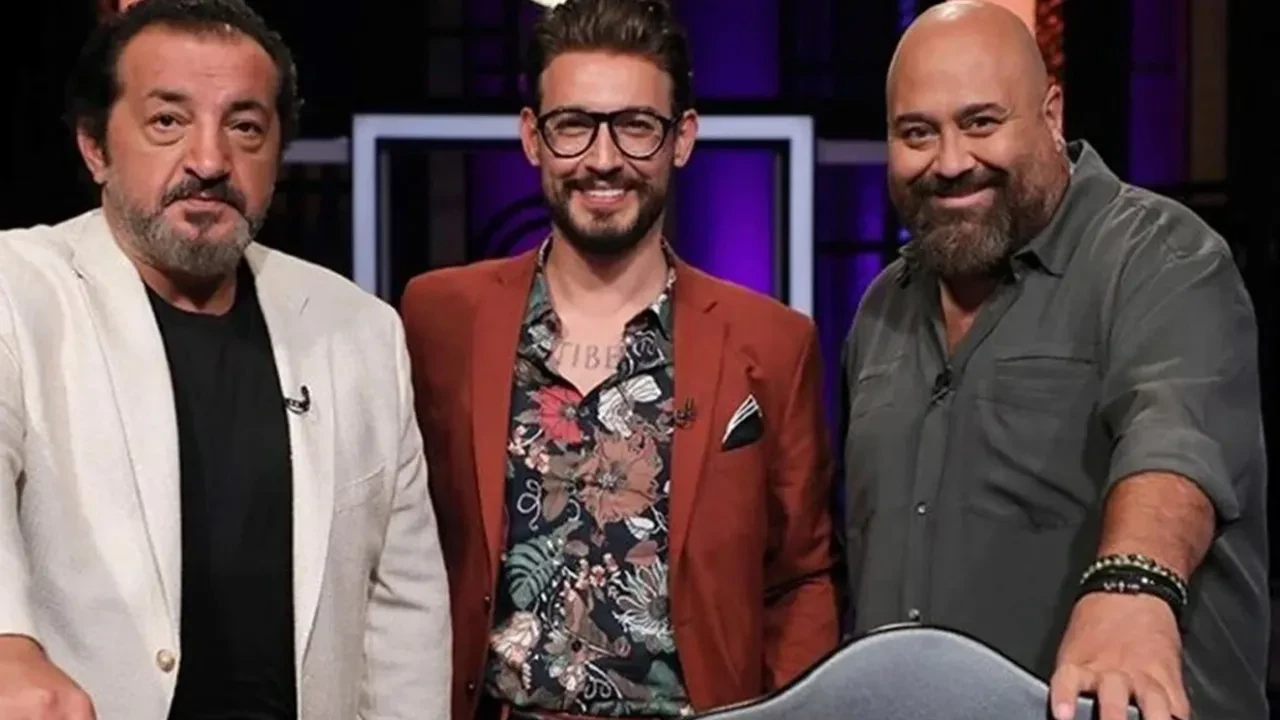 MasterChef Türkiye 2026 Mehmet şef kime kaşık attı? MasterChef'te kaşık alan isim kim? 