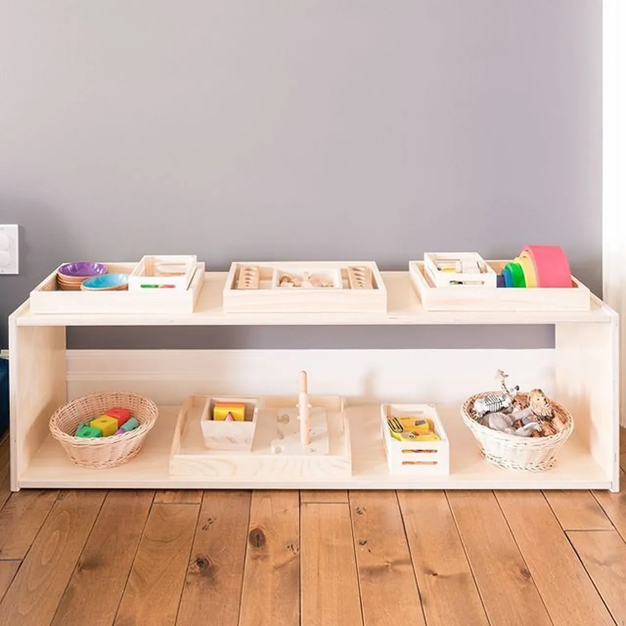 Montessori tarzı ev düzeni: Çocuğunuzun kendi odasını toplamasını sağlayacak 4 küçük değişiklik!