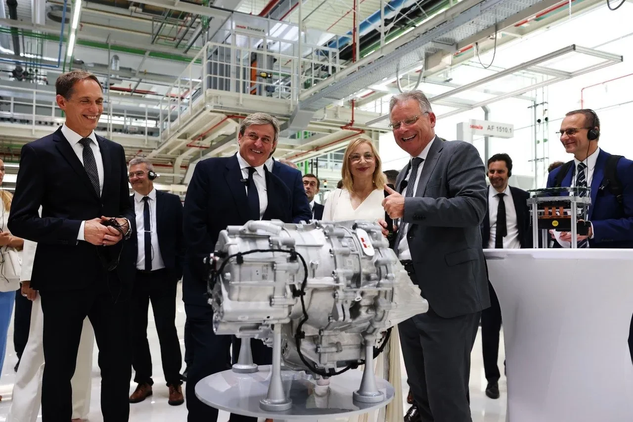 Volkswagen’in elektrikli Polo hamlesi başladı: Yeni motor seri üretime girdi