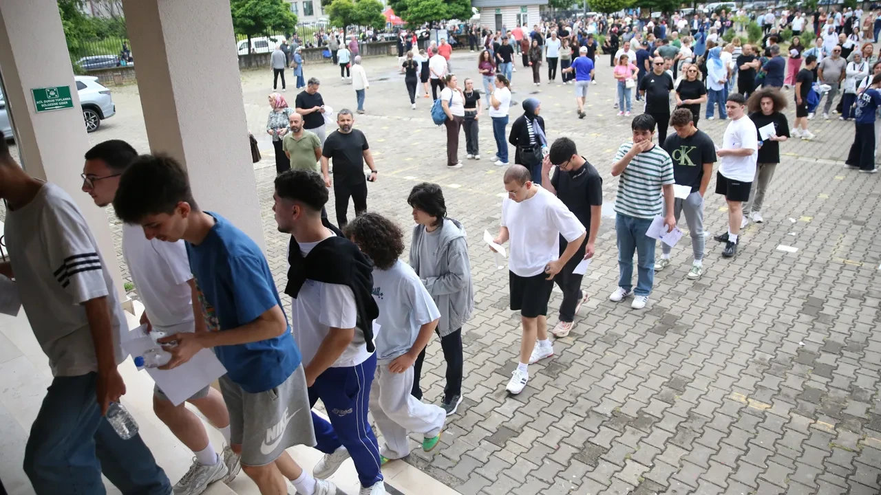 YKS'yi son anda kaçıranlar için ÖSYM harekete geçti! Mahmut Özay duyurdu: Gerekli adımlar atılacak