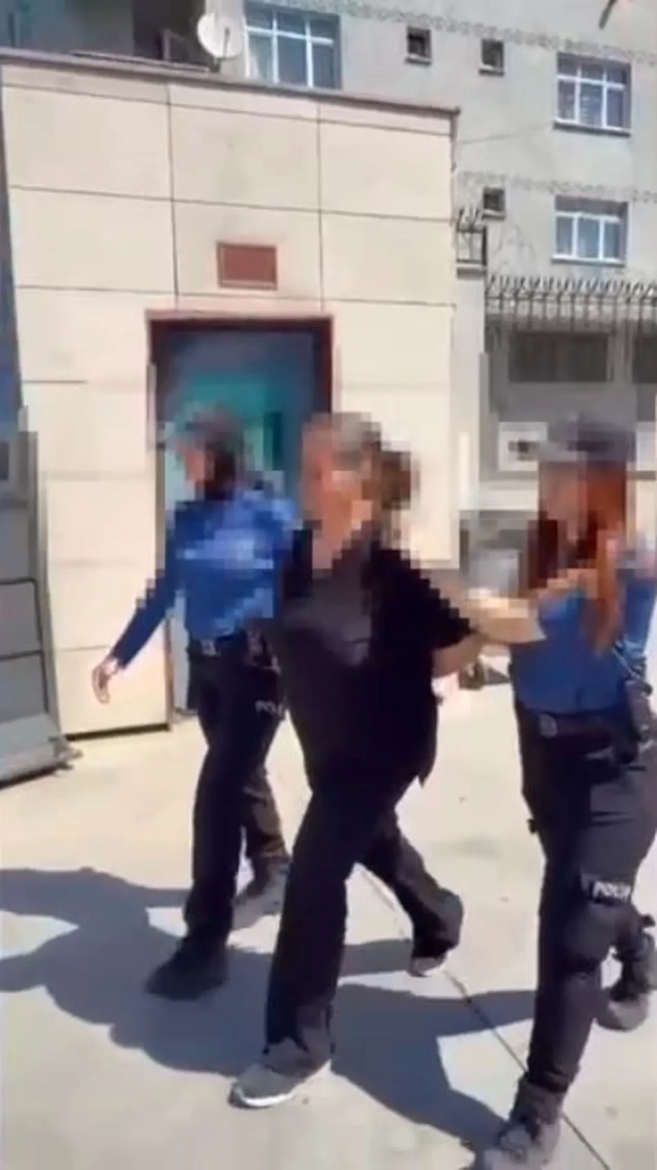 Anaokulunda şiddet: Uyumayan çocukları sopayla darbetti