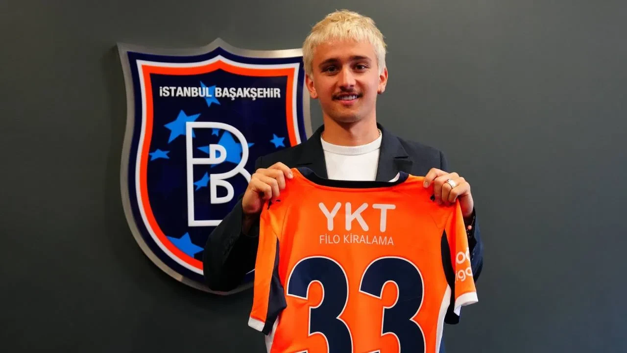 Başakşehir yeni transferini duyurdu! İstanbul ekibine Polonyalı sol bek