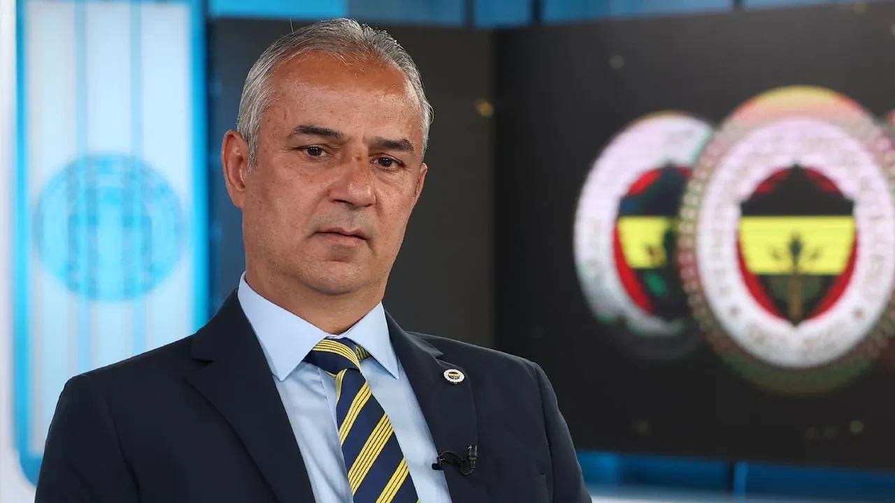 Devre arasında gelen yıldız Fenerbahçe'den ayrılıyor! Transfer görüşmeleri başladı