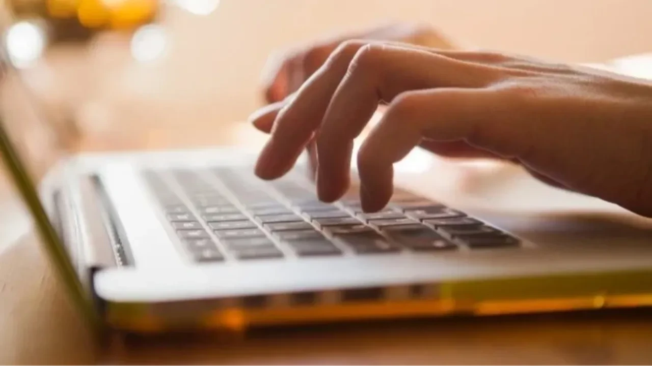e-Fatura zorunlu mu geçiş zorunluluğu olan sektörler hangileri?