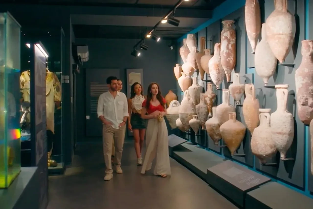 Fahriye Evcen ve Murat Yıldırım 9 yıl sonra aynı projede! Yıllar onlara uğramamış 