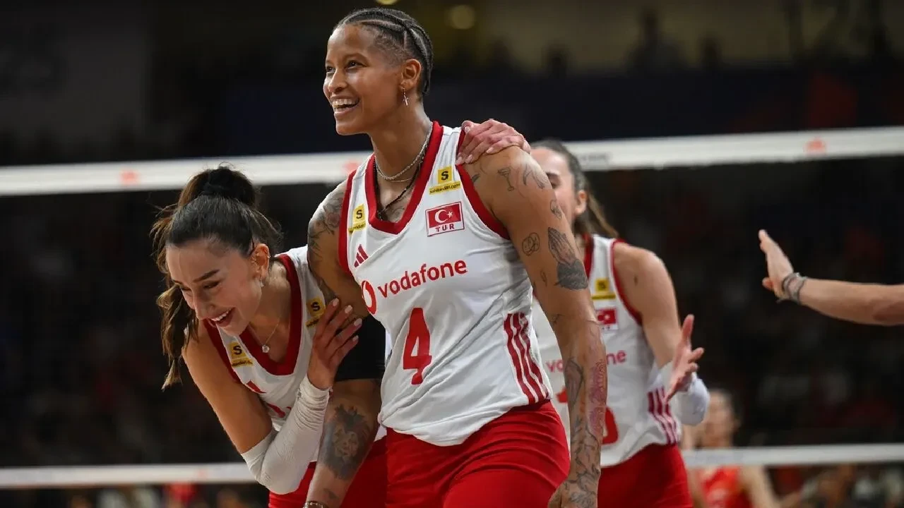 Filenin Sultanları VNL maç programı 2026: Filenin Sultanları Polonya maçı ne zaman, saat kaçta?