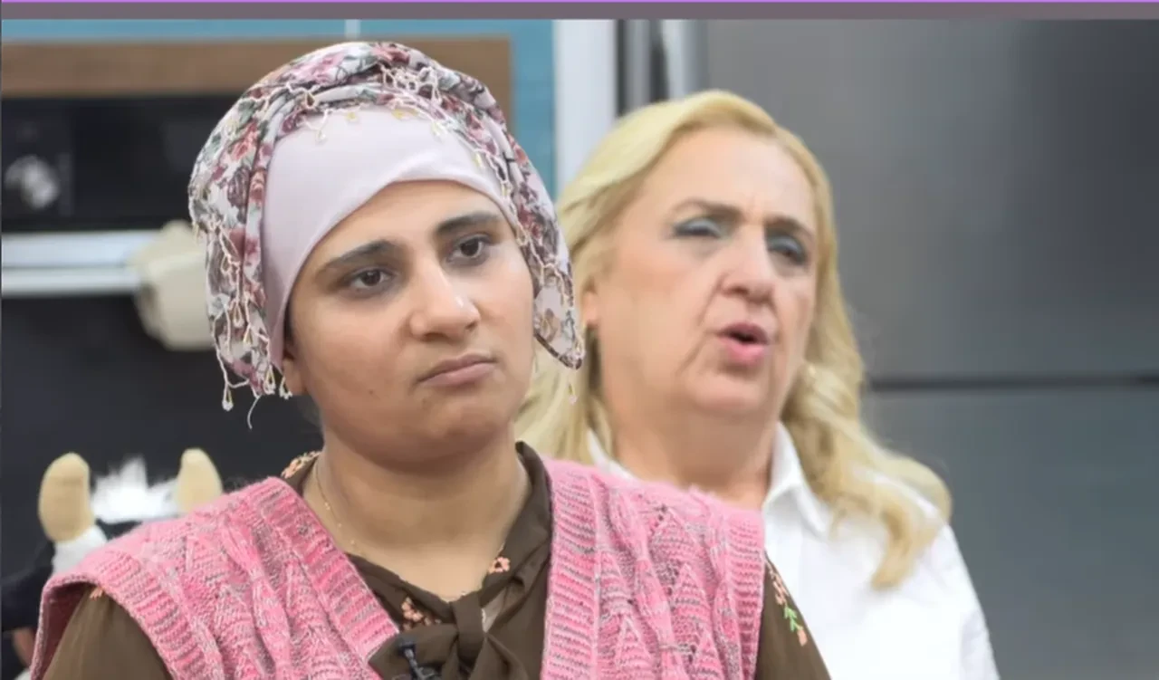 Gelinim Mutfakta Cemile için şok sözler! Sinekli bakkalın oğluna yapılan yorumlar şaşırttı