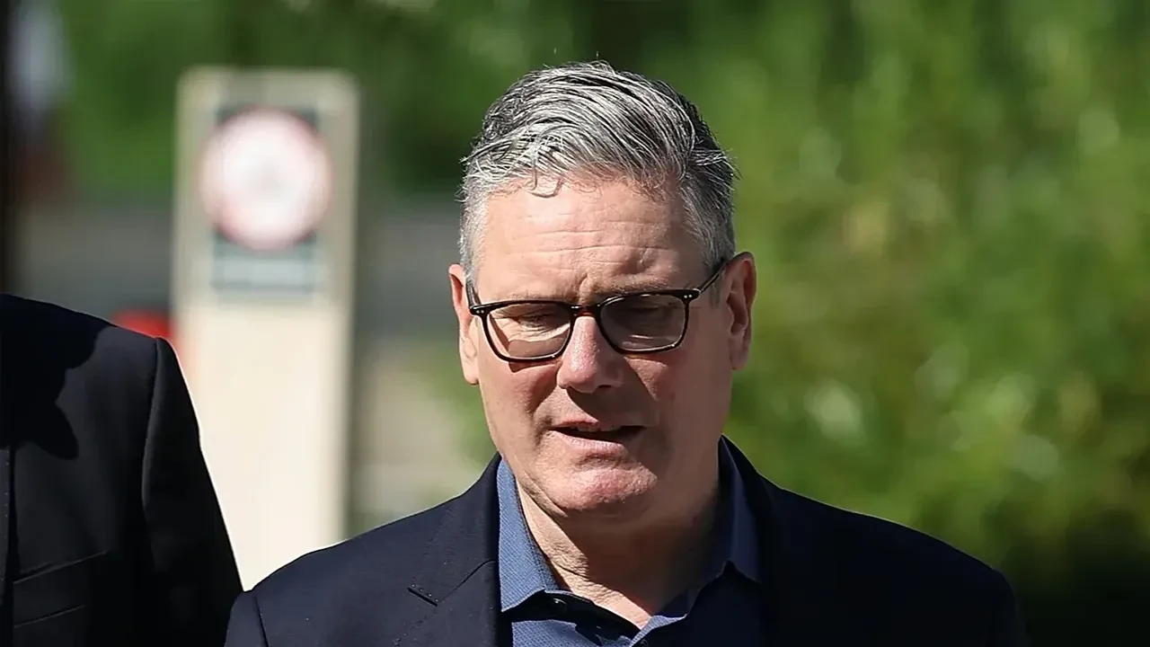 İngiltere Başbakanı Starmer istifa etti
