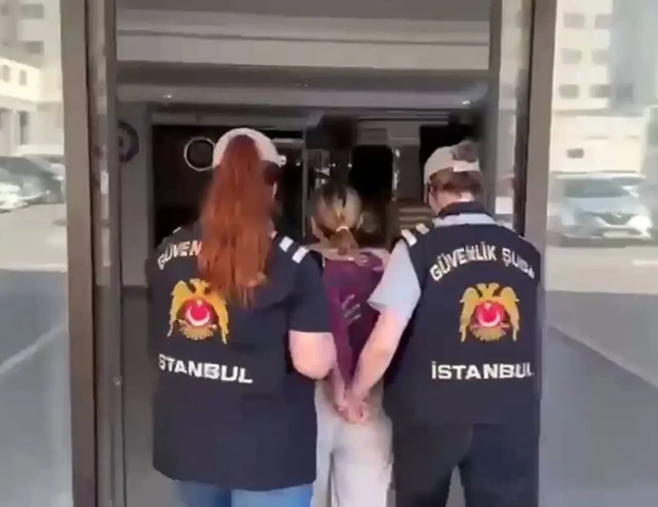 'Kapalılar imha edilsin' paylaşımı yapan kadın tutuklandı