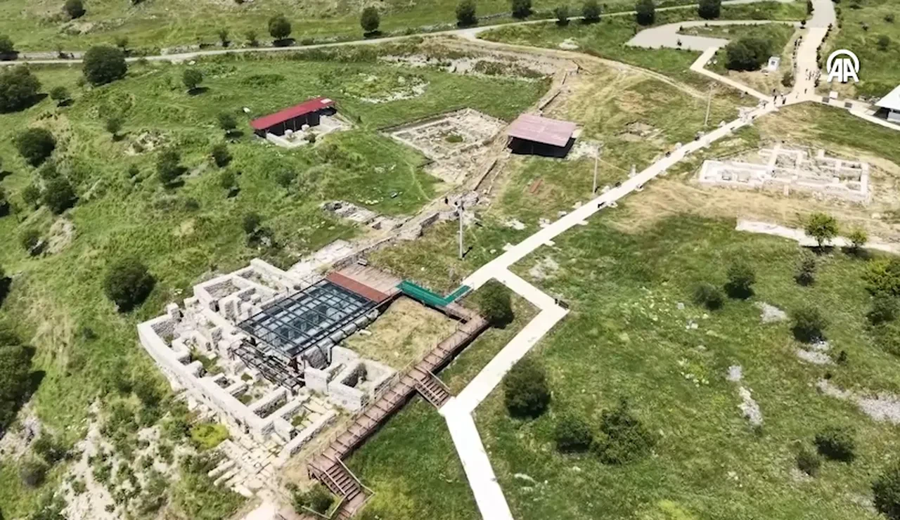 Karabük'teki antik kentte tarihi keşif! Pitos mezardan çıkanlar hayrete düşürdü
