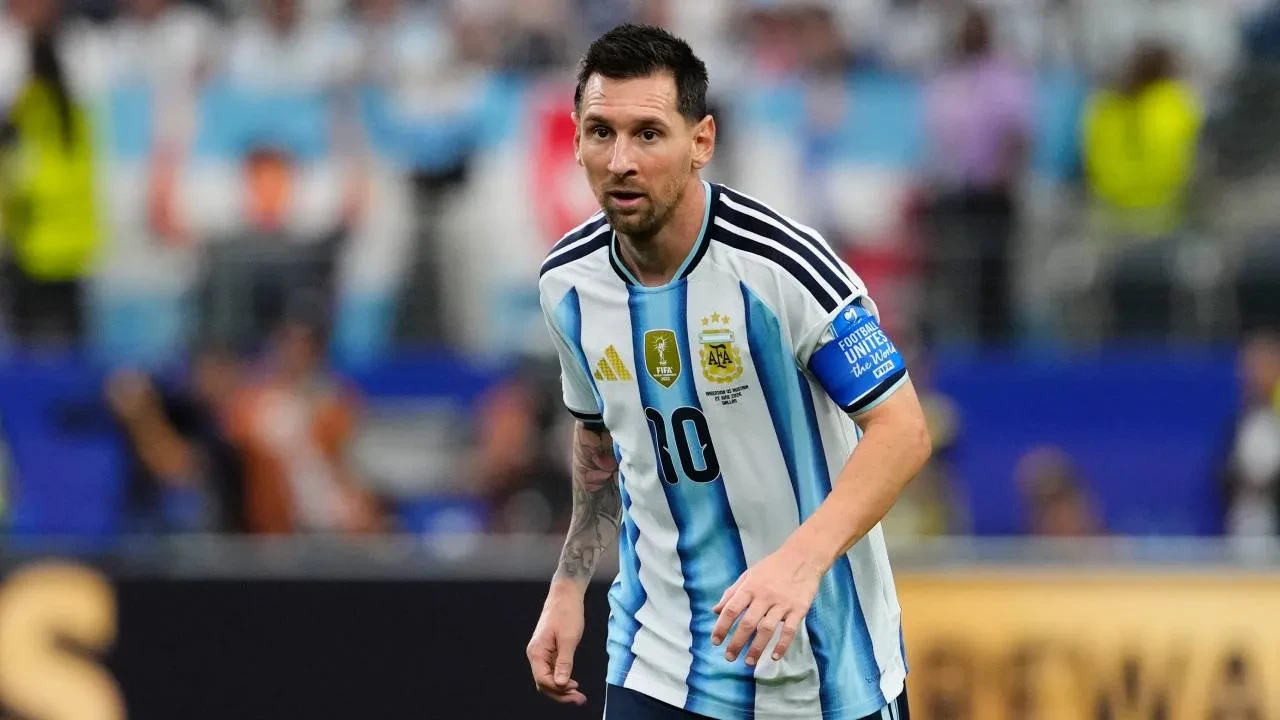 Lionel Messi'den bir rekor daha! Arjantinli dünya yıldızı adını tarihe yazdırdı