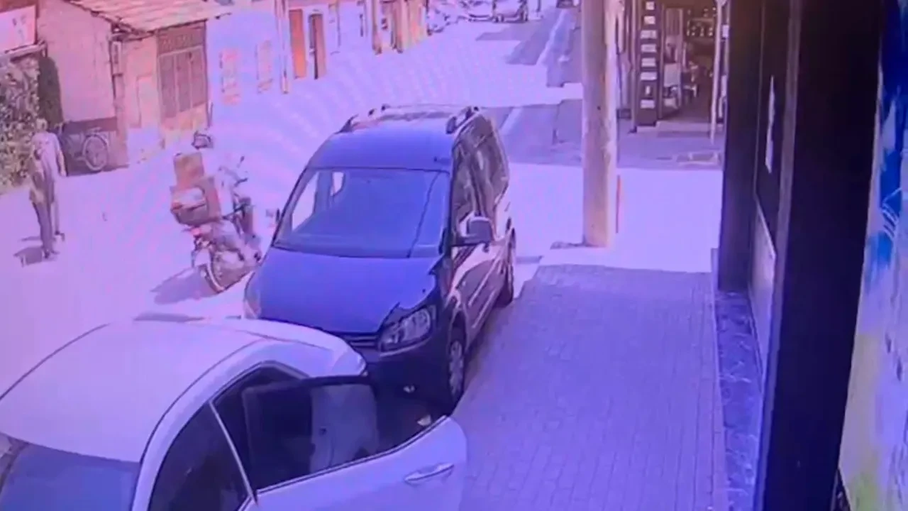 Yola dökülen mazot 2 kere kaza yaptırdı: 3 yaralı