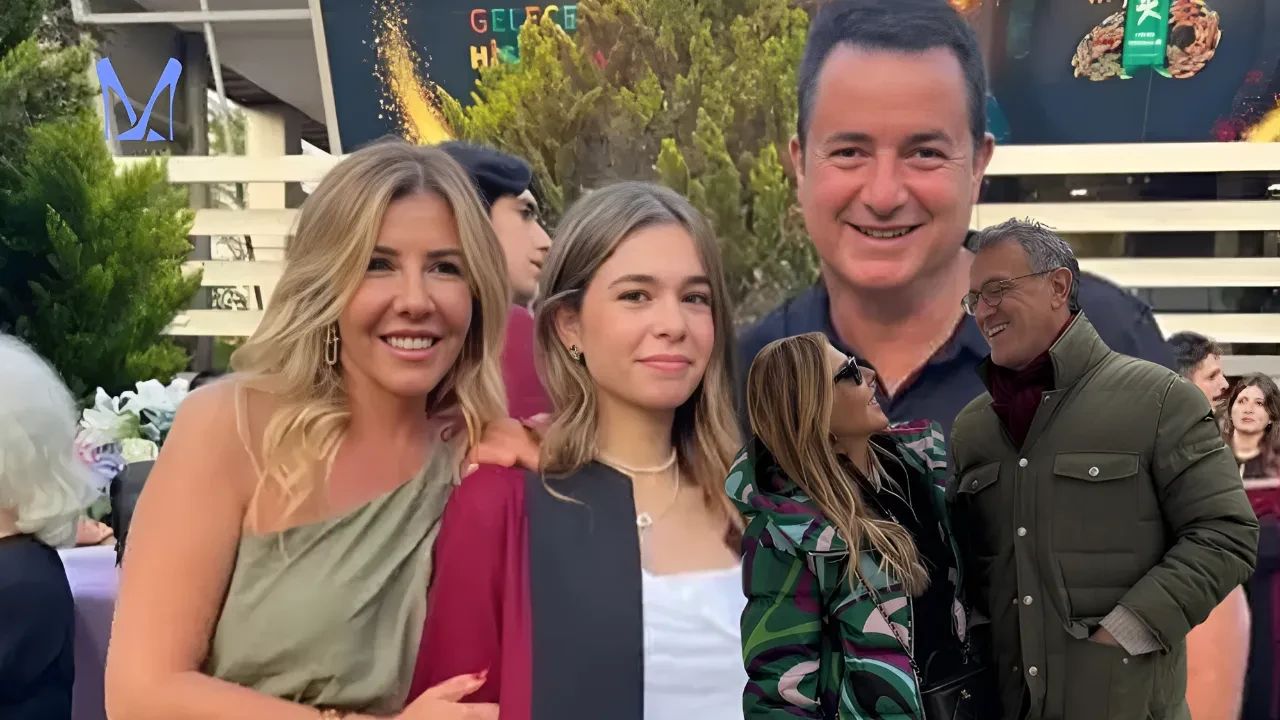 Acun Ilıcalı’nın eski eşi Zeynep Yılmaz evlenme kararı almıştı! Ancak Bülent Ciritçi ile mutlulukları ertelendi  