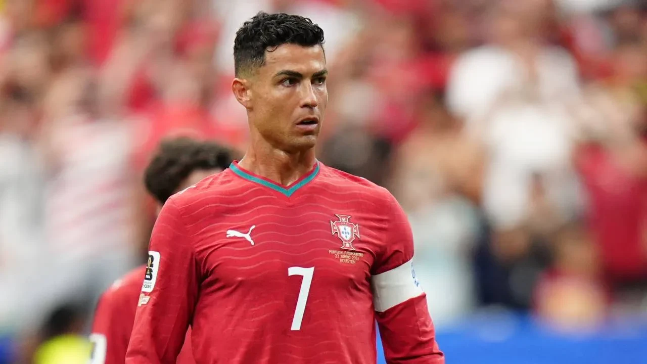 Cristiano Ronaldo rekoru kırdı! Portekizli yıldız tarihe geçti