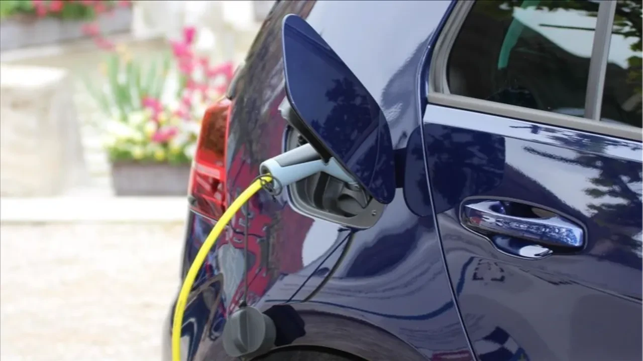 Elektrikli otomobil piyasasında büyük sıçrama! Bir yılda yüzde 78 arttı