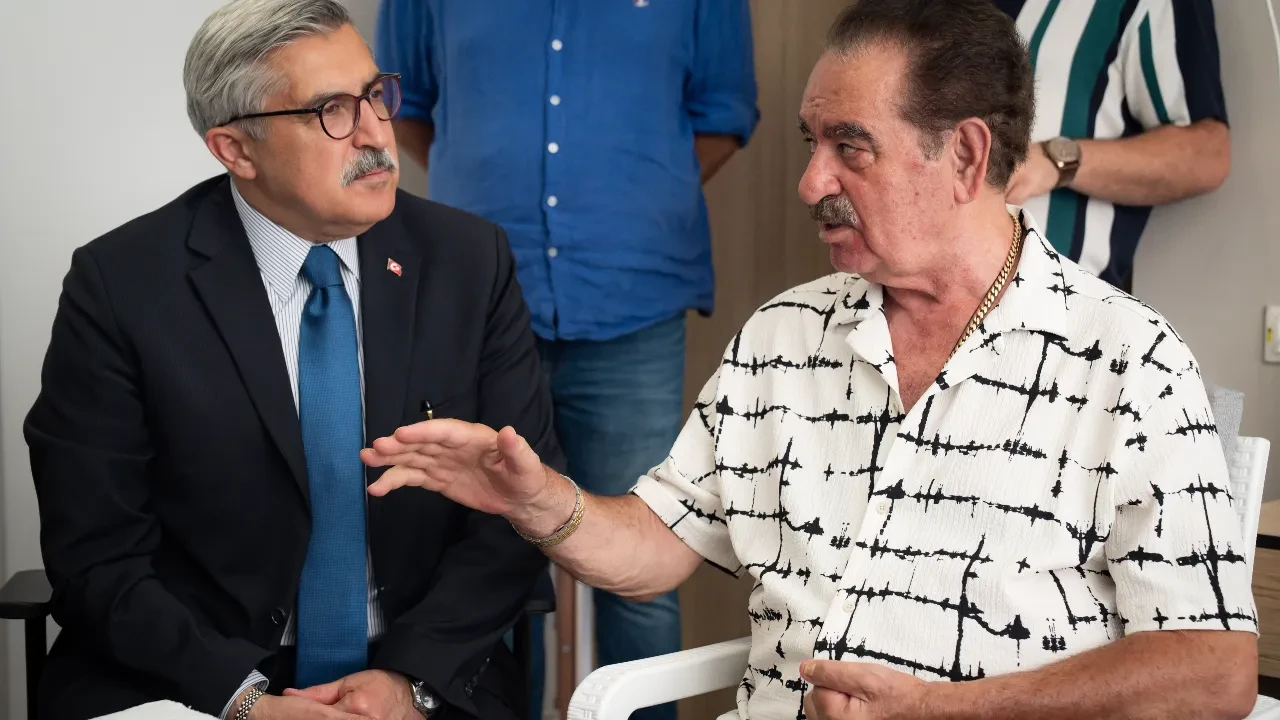 Hüseyin Yayman'dan İbrahim Tatlıses'e ziyaret: 'Süperim' mesajı verdi