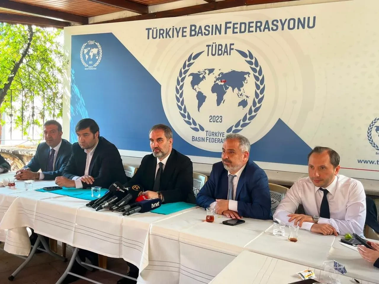 İşte AK Parti'nin masasındaki son anket! Fark gittikçe açılıyor