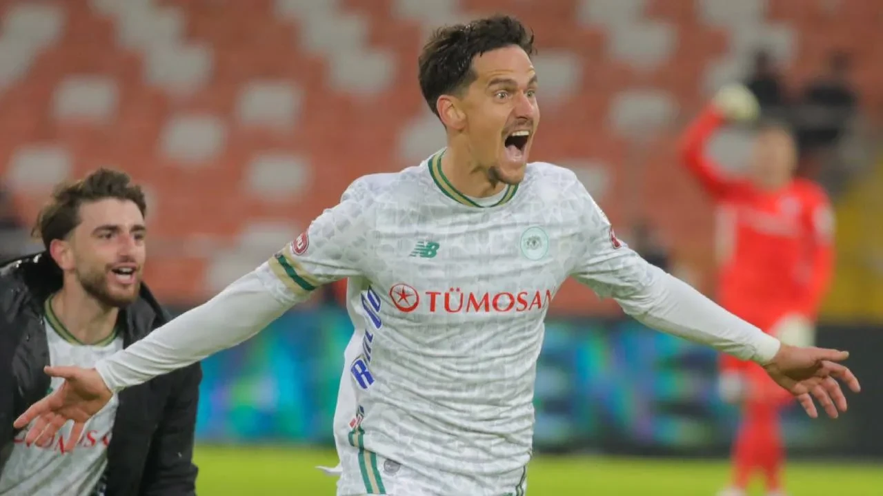 Konyaspor'da flaş ayrılık! 5 sezon forma giyen Jevtovic ile yollar ayrıldı
