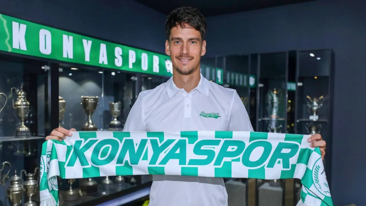 Konyaspor'da flaş ayrılık! 5 sezon forma giyen Jevtovic ile yollar ayrıldı