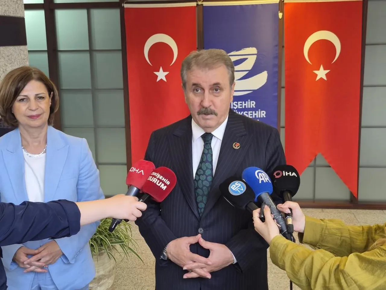 Mustafa Destici, Montella'nın üstünü çizdi: Federasyon gerekli kararı alacak