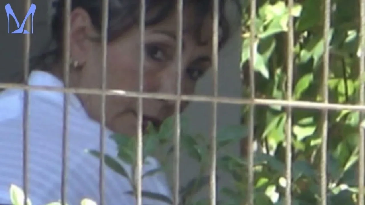 Özlem Tekin Bodrum'da yıllar sonra ilk kez görüntülendi! Ünlü şarkıcıyı görenler tanıyamadı!
