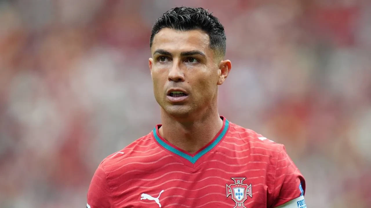 Portekiz, Özbekistan'a gol oldu yağdı! Ronaldo golleriyle yıldızlaştı