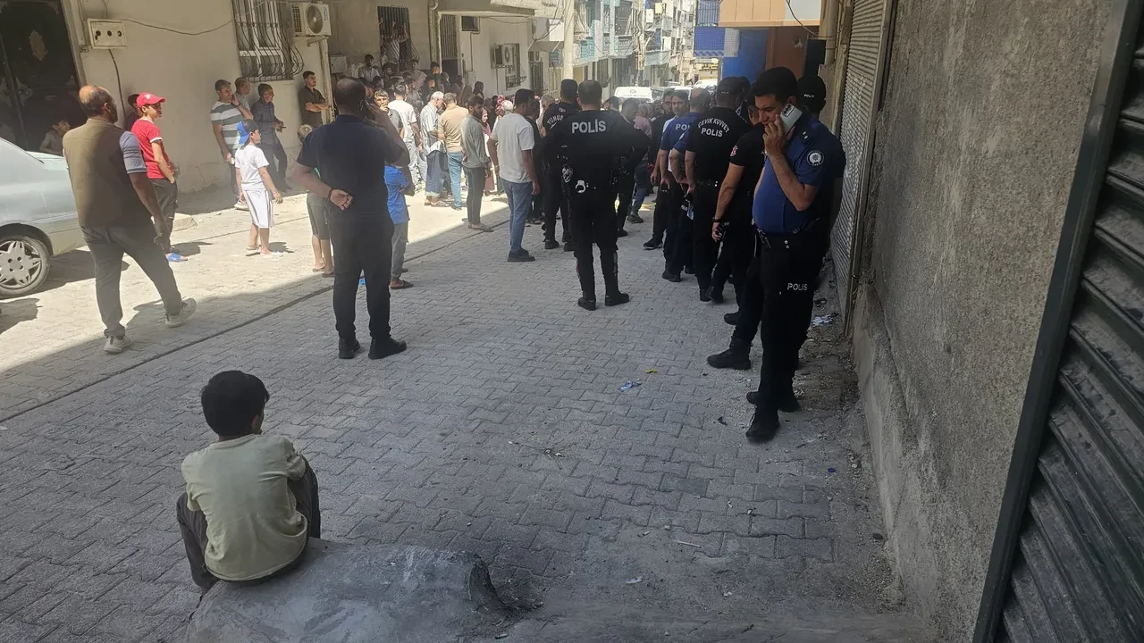 Şanlıurfa’da vahşet! Kadının cesedi pencere demirlerine asılı halde bulundu: Eşi ifadesinde her şeyi itiraf etti
