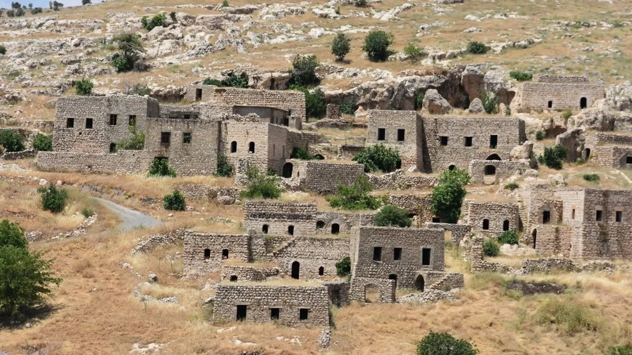 Türkiye'de örneği olmayan köy! Avrupa'yı bırakıp buraya dönüyorlar