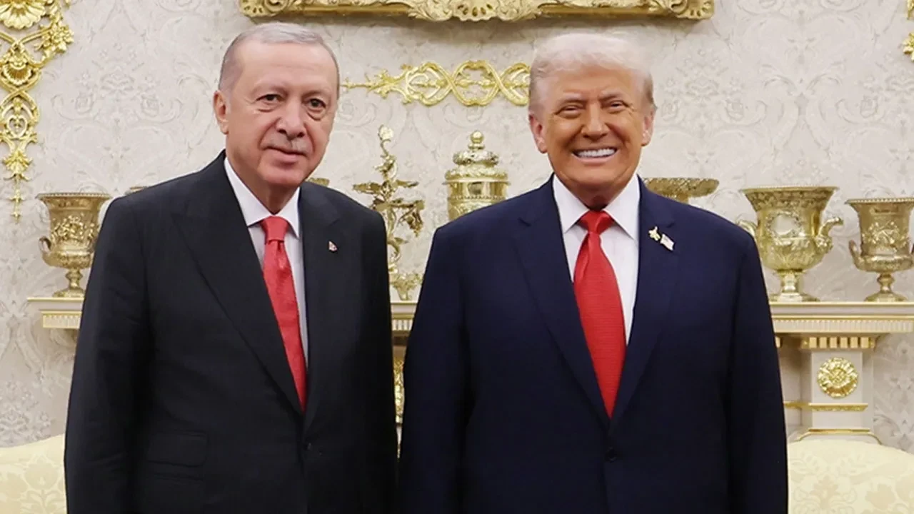 ABD Başkanı Donald Trump, Cumhurbaşkanı Erdoğan'a övgüler yağdırdı: 'Erdoğan'a saygımdan dolayı NATO Zirvesi'ne gideceğim'