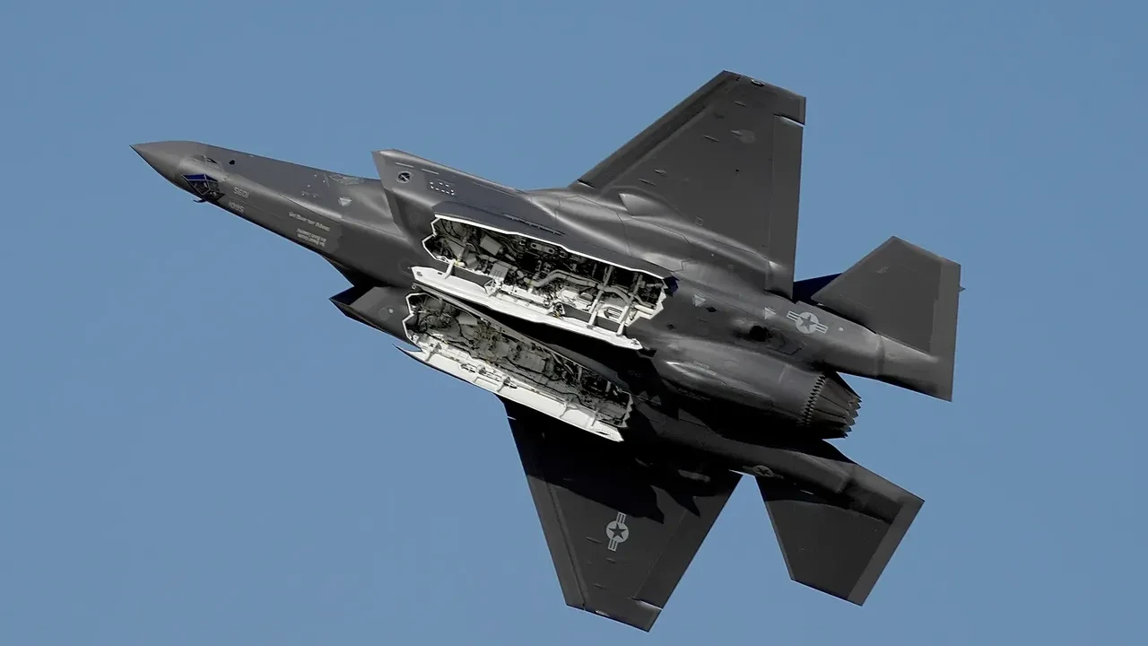 ABD ordusundan F-35 itirafı: Filo hızlı büyümedi, lojistiğe takıldı