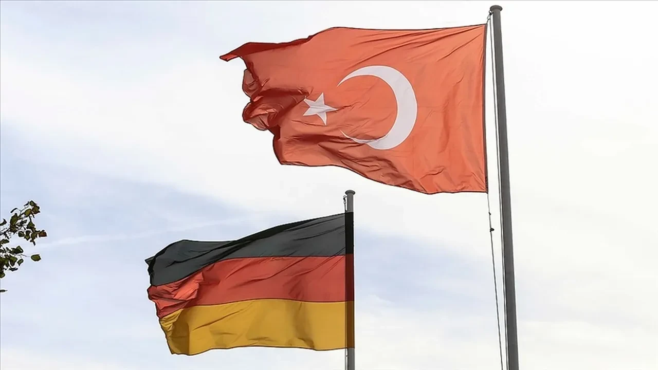 Almanya vizesi bekleyenler dikkat! Randevu çilesi tarih oluyor
