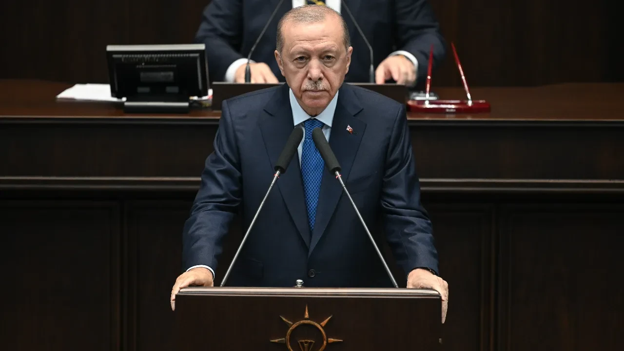 Erdoğan 'Terörsüz Türkiye' sürecinde yeni aşamayı duyurdu! 'Yasal çerçeve üzerinde çalışıyoruz'