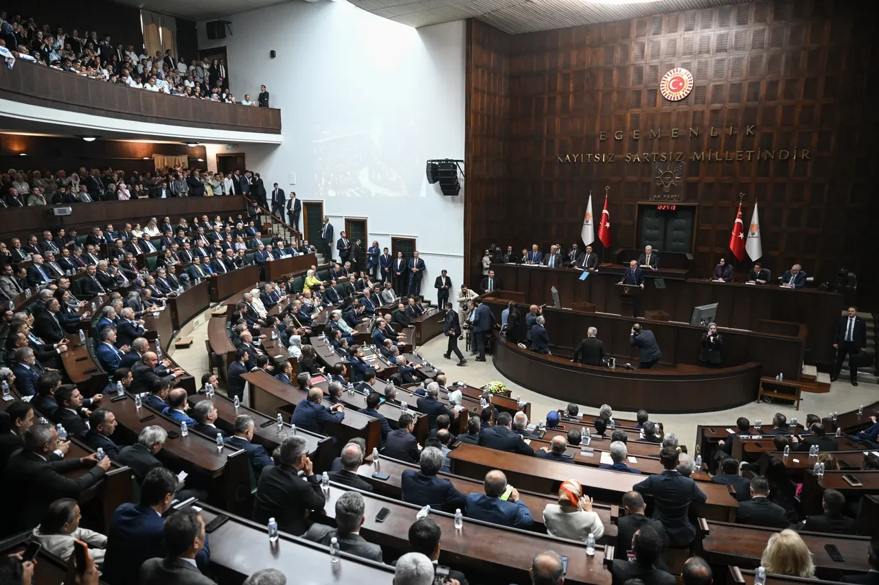 Erdoğan 'Terörsüz Türkiye' sürecinde yeni aşamayı duyurdu! 'Yasal çerçeve üzerinde çalışıyoruz'