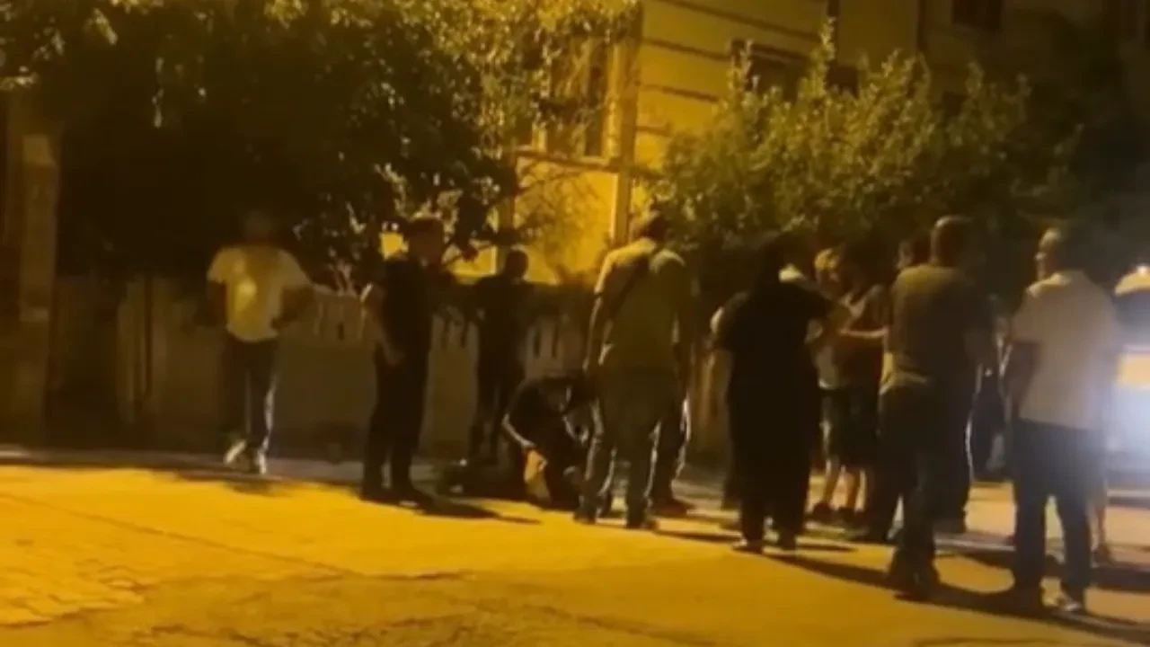 Elazığ'da husumetli aileler birbirine girdi! Silahlı kavgada 2 yaralı