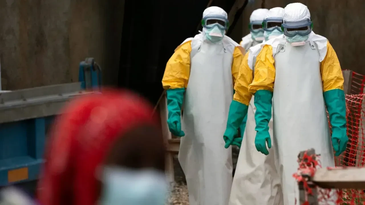 Fransa'da Ebola alarmı: İlk vaka tespit edildi
