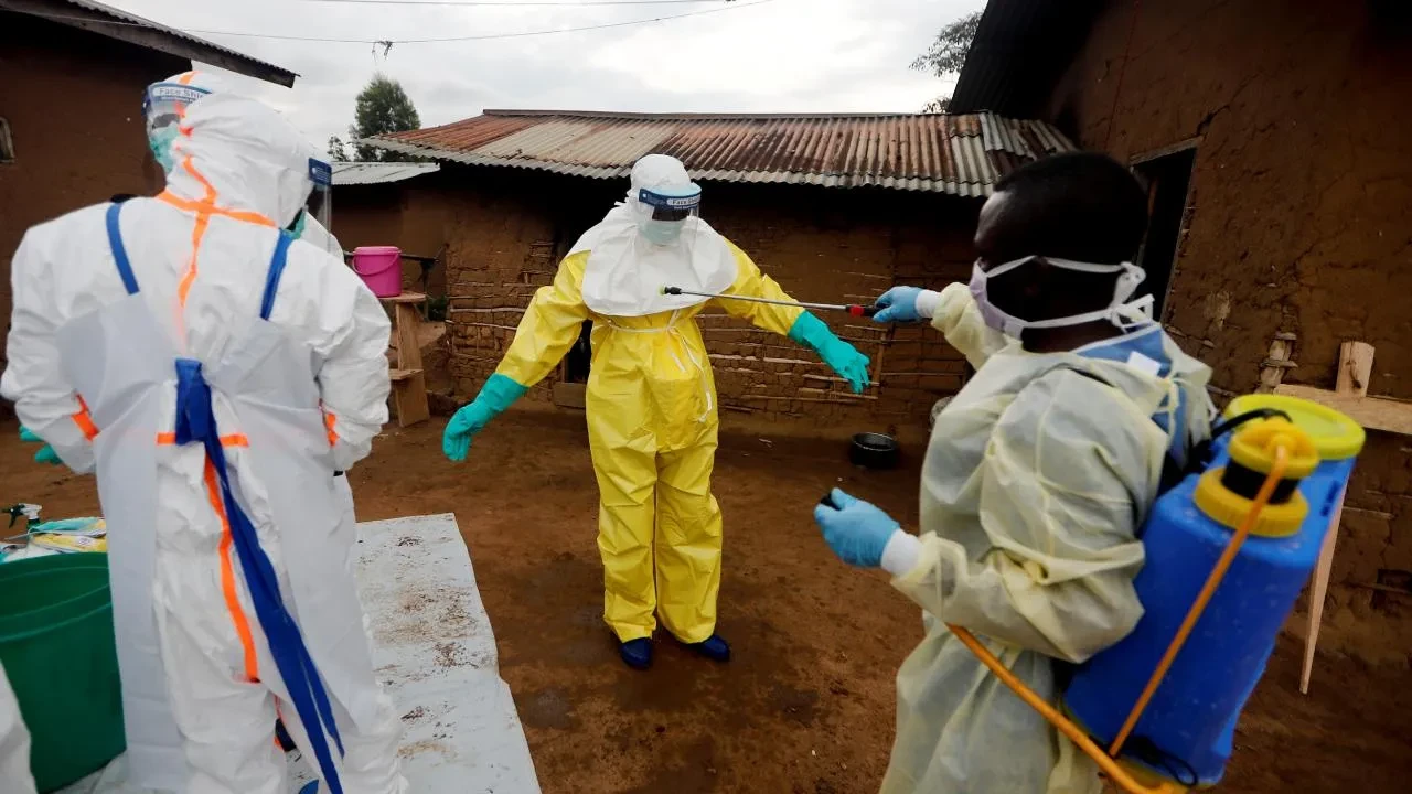 Fransa'da Ebola alarmı: İlk vaka tespit edildi