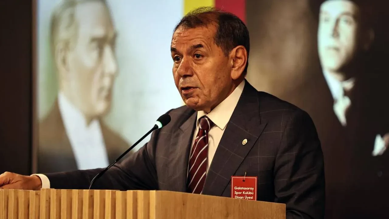 Galatasaray Başkanı Dursun Özbek'ten transfer açıklaması! "En güzel transferleri yapmak için çalışıyoruz"