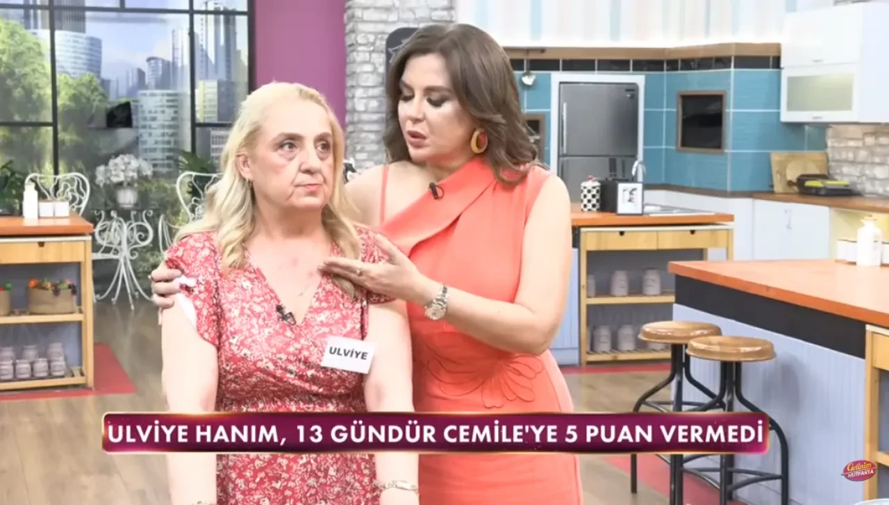 Gelinim Mutfakta Cemile 14. kez bir puan aldı, kriz geçirdi! Kayınvalidesini kara bulut ilan etti