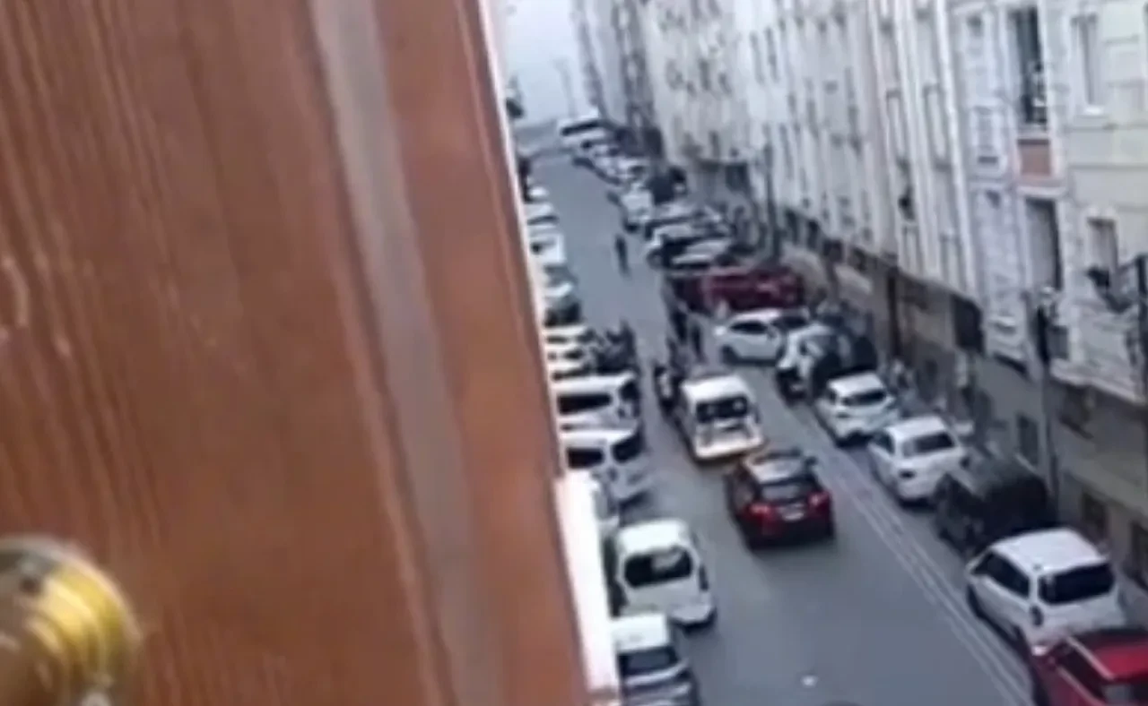 İstanbul'da kanlı pusu! Evinden çıkınca kurşun yağmuruna tuttular: Eşi sokak ortasında sinir krizi geçirdi