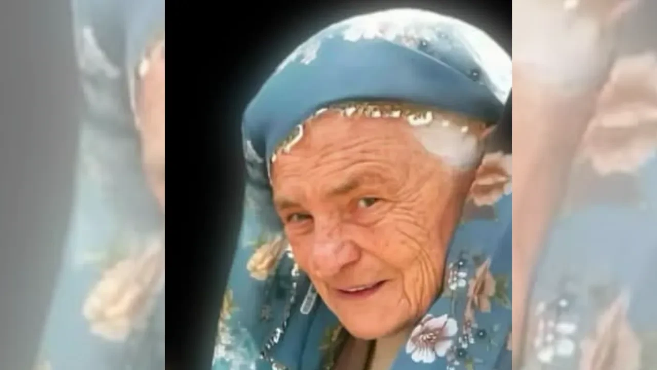 Kadir İnanır ve Soner Arıca'nın ağır vedası! Altun Arıca son yolculuğuna uğurlandı