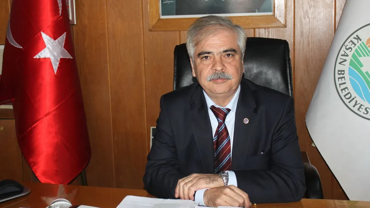 CHP'de sular durulmuyor! Keşan Belediye Başkanı Mehmet Özcan CHP'den istifa etti
