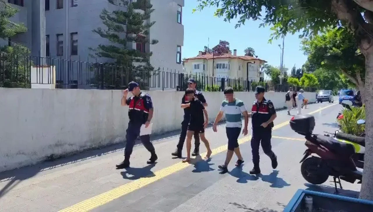 Manavgat'ta canlı yayında terör propagandası: Jandarmanın sistemi kaçırmadı