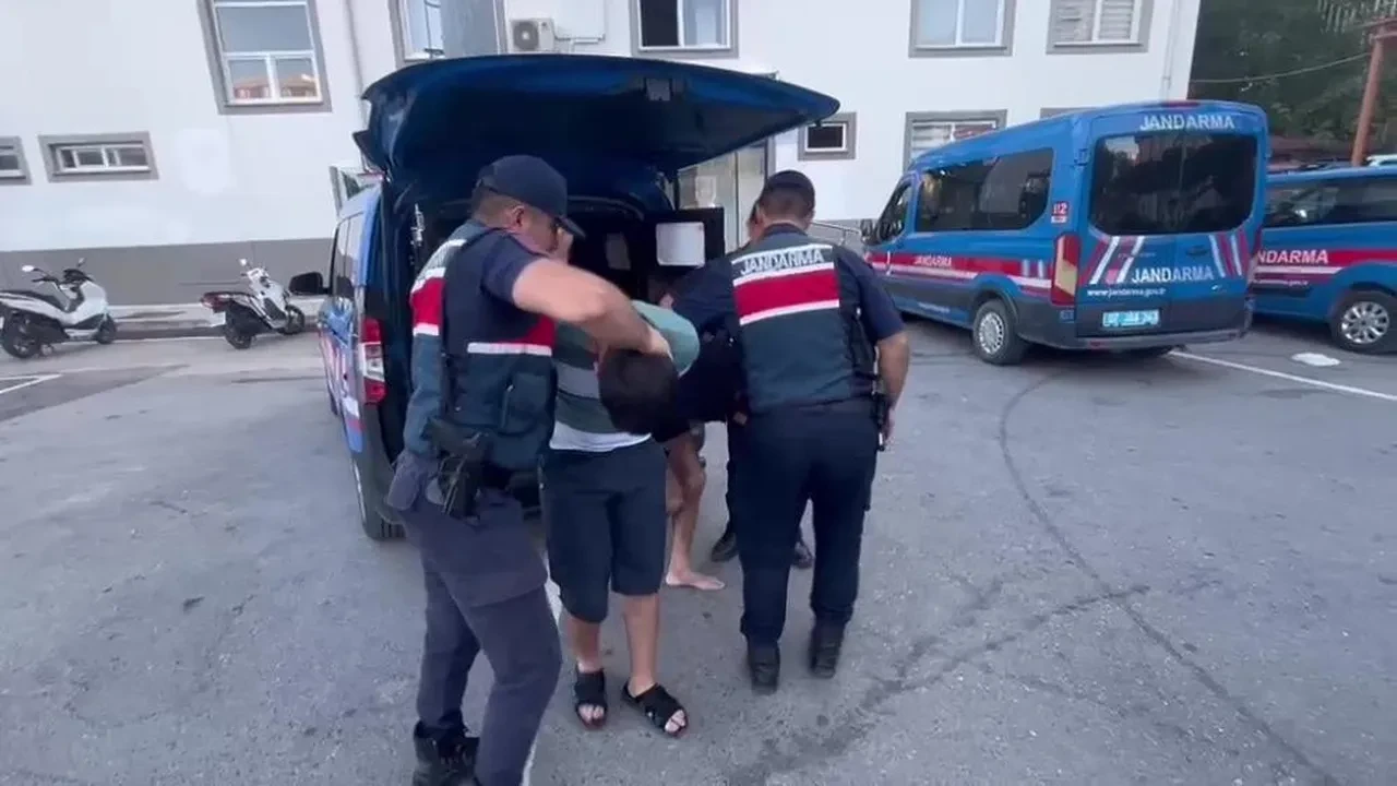Manavgat'ta canlı yayında terör propagandası: Jandarmanın sistemi kaçırmadı