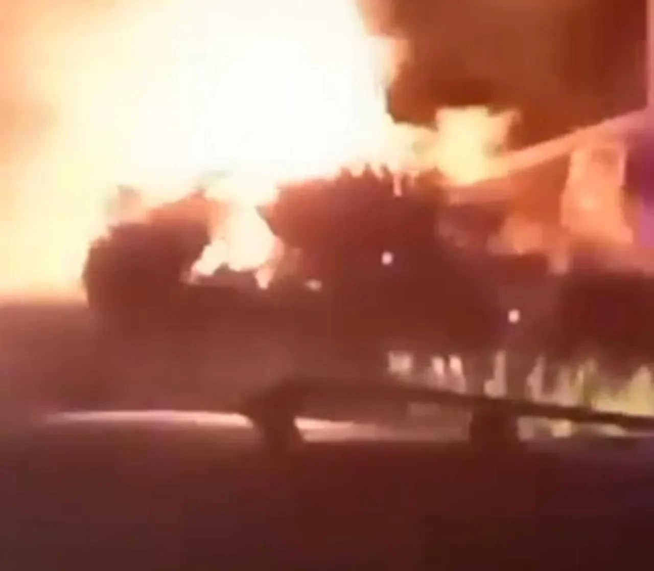 Rize Çayeli'nde gece yarısı katliam gibi kaza: Aynı araçta 4 ölü, 3 ağır yaralı